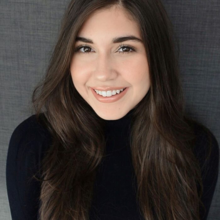 Portrait von Bestsellerautorin Gabriella Santos de Lima